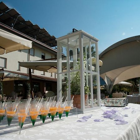 Hotel 2 Magnolie Piancogno Zewnętrze zdjęcie