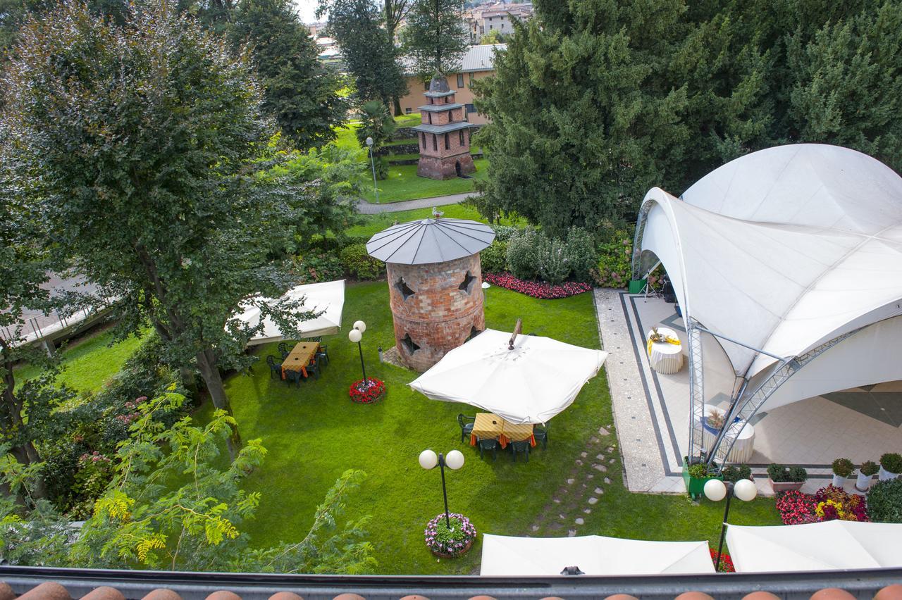Hotel 2 Magnolie Piancogno Zewnętrze zdjęcie